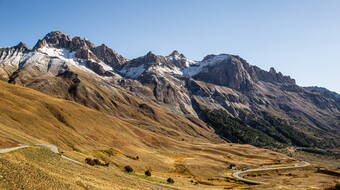 Routeninfos und Topos zum Klettergebiet «Tête Colombe» findest du im Kletterführer «Schweiz Plaisir SUD 2020» von edition filidor.