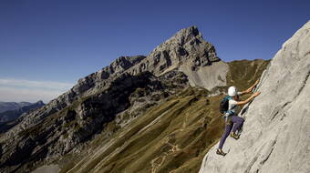Routeninfos und Topos zum Klettergebiet «Col de la Colombière» findest du im Kletterführer «Schweiz Plaisir West Band 2» von edition filidor.