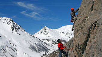 Routeninfos und Topos zum Klettergebiet «Chemin du Roy» findest du im Kletterführer «Schweiz Plaisir SUD 2020» von edition filidor.
