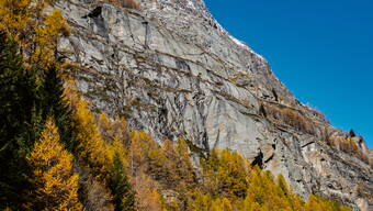 Routeninfos und Topos zum Klettergebiet «Nid des Hirondelles» findest du im Kletterführer «Schweiz Plaisir SUD 2020» von edition filidor.