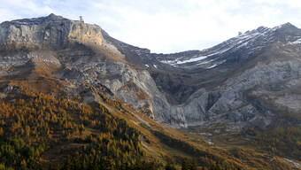 Routeninfos und Topos zum Klettergebiet «Cabane des Diablerets» findest du im Kletterführer «Schweiz Plaisir West Band 2» von edition filidor.