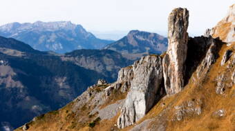 Routeninfos und Topos zum Klettergebiet «Bettlerstock» findest du im Kletterführer «Schweiz plaisir OST» von edition filidor.