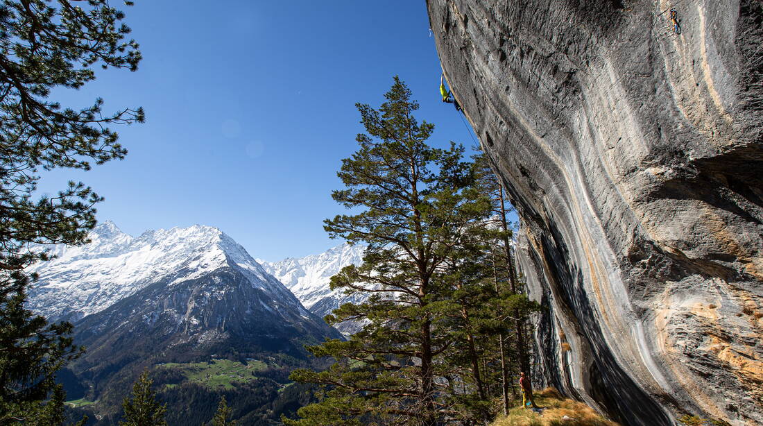 Routeninfos und Topos zum Klettergebiet Bilitscher findest du im Kletterführer «Schweiz extrem West Band 1» von edition filidor.