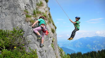 Routeninfos und Topos zum Klettergebiet «Klewenalp» findest du im Kletterführer «Schweiz plaisir OST» von edition filidor.