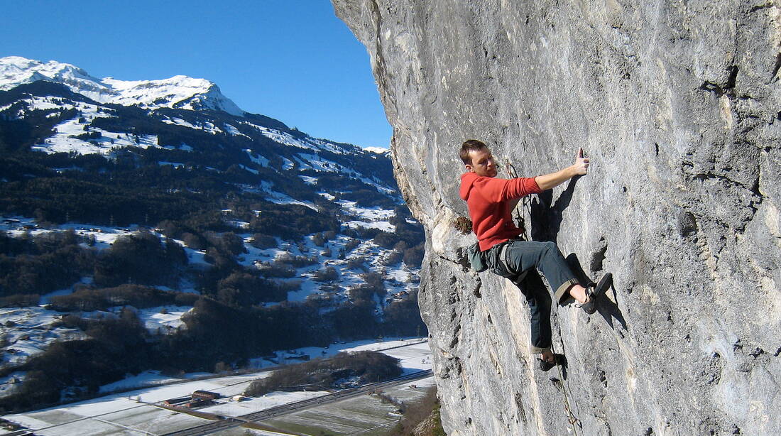 Routeninfos und Topos zum Klettergebiet «Katzenbach» findest du im Kletterführer «Schweiz extrem OST» von edition filidor.