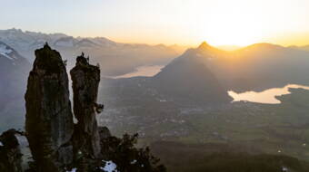 Routeninfos und Topos zum Klettergebiet «Klein Mythen» findest du im Kletterführer «Schweiz plaisir OST» von edition filidor.