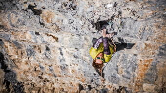 Routeninfos und Topos zum Klettergebiet «Winteregg» findest du im Kletterführer «Schweiz extrem West Band 1» von edition filidor.