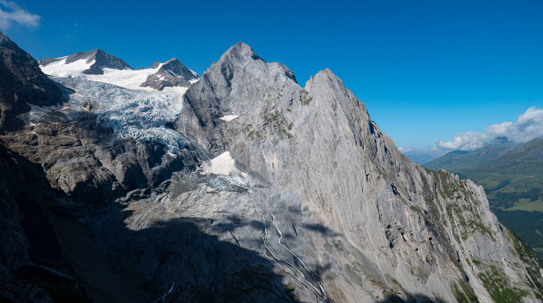 Routeninfos und Topos zum Klettergebiet «Klein Wellhorn» findest du im Kletterführer «Schweiz extrem West Band 2» von edition filidor.