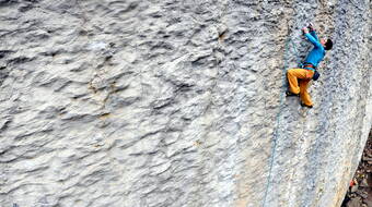 Routeninfos und Topos zum Klettergebiet «Voralpsee» findest du im Kletterführer «Schweiz extrem OST» von edition filidor.