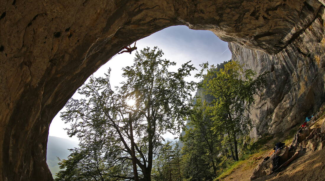 Routeninfos und Topos zum Klettergebiet «Welschenrohr» findest du im Kletterführer «Schweiz plaisir JURA 2017» von edition filidor.