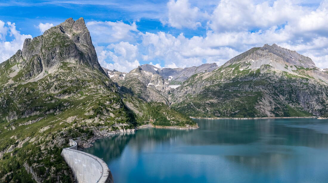 Routeninfos und Topos zum Klettergebiet «Emosson» findest du im Kletterführer «Schweiz Plaisir West Band 2» von edition filidor.