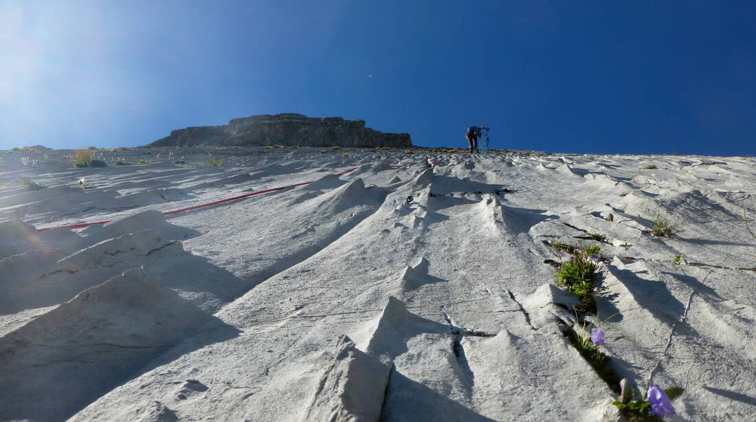 Silber- und Kluckerplatte *** Routeninfos und Topos zum Klettergebiet «Silber- und Kluckerplatte» findest du im Kletterführer «Schweiz plaisir OST» von edition filidor.