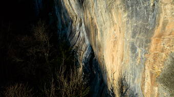 Routeninfos und Topos zum Klettergebiet «Vionnaz» findest du im Kletterführer «Schweiz extrem West Band 1» von edition filidor.